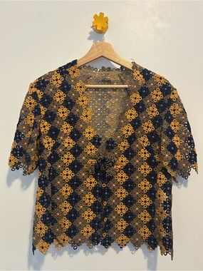 Women’s Floral Applique Top